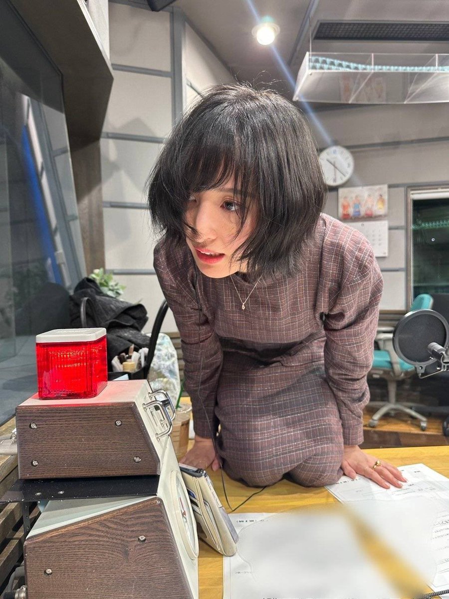 ヽ(*ﾟдﾟ)ノヤギ対ロシア女🐐 tweet media