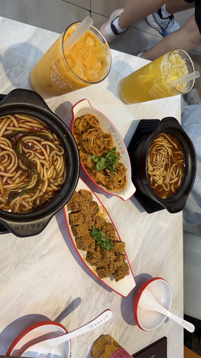 struggle0625's tweet photo. 土豆粉土豆粉我们爱你 https://t.co/FFPtxoXwJd