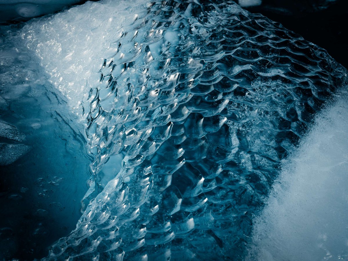 Loving these ice images - perfect for today's 33 Deg C temperature! 🥵 @AntarcticaSouth Adding a couple of mine, one at Snow Hill, second aerial shot glacier at Hidden Bay #ice #antarctica