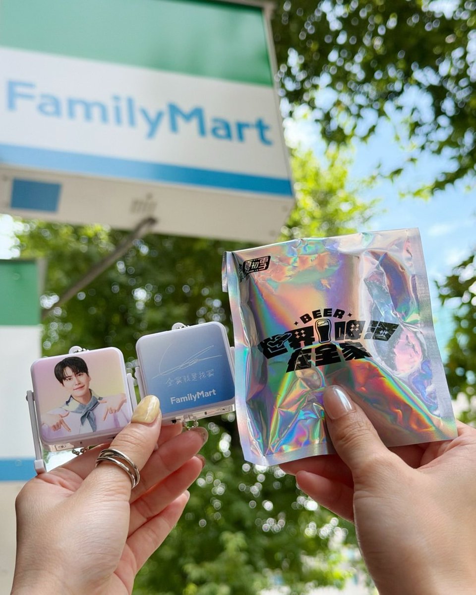 ่พๆฏ tweet media