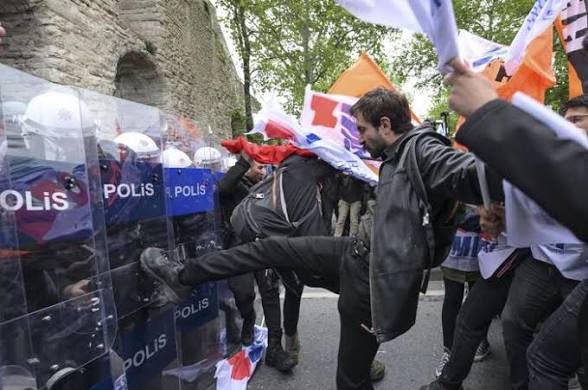 Polis Aileleri Dayanışma Platformu tweet media