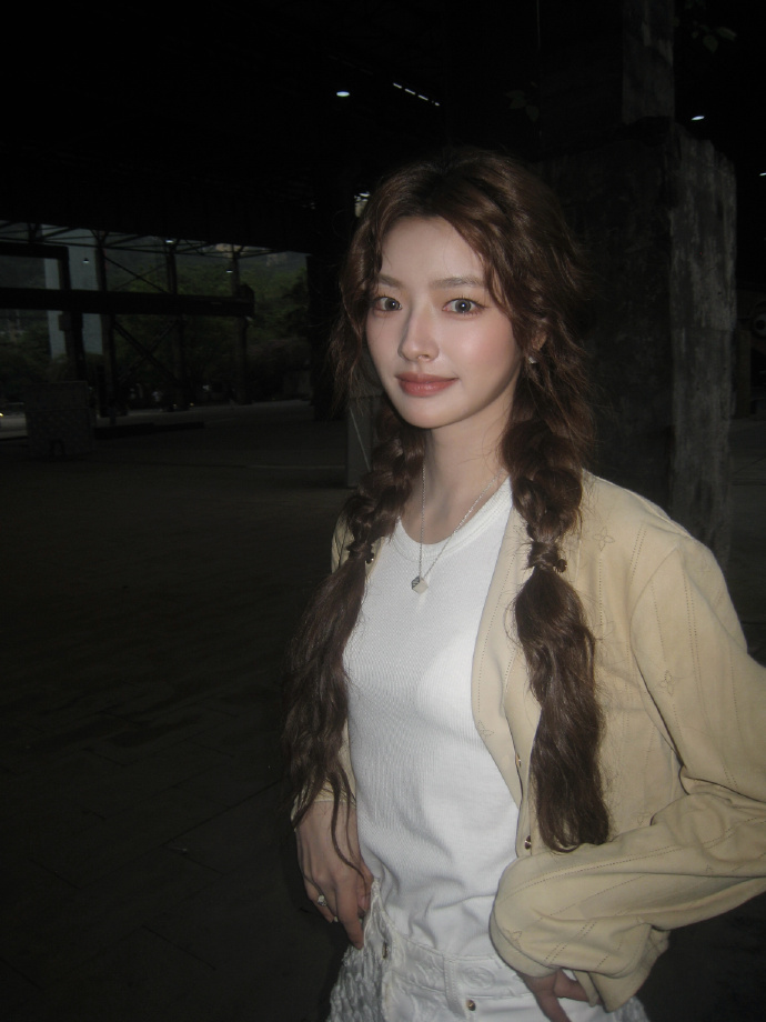 徐若晗cici tweet media