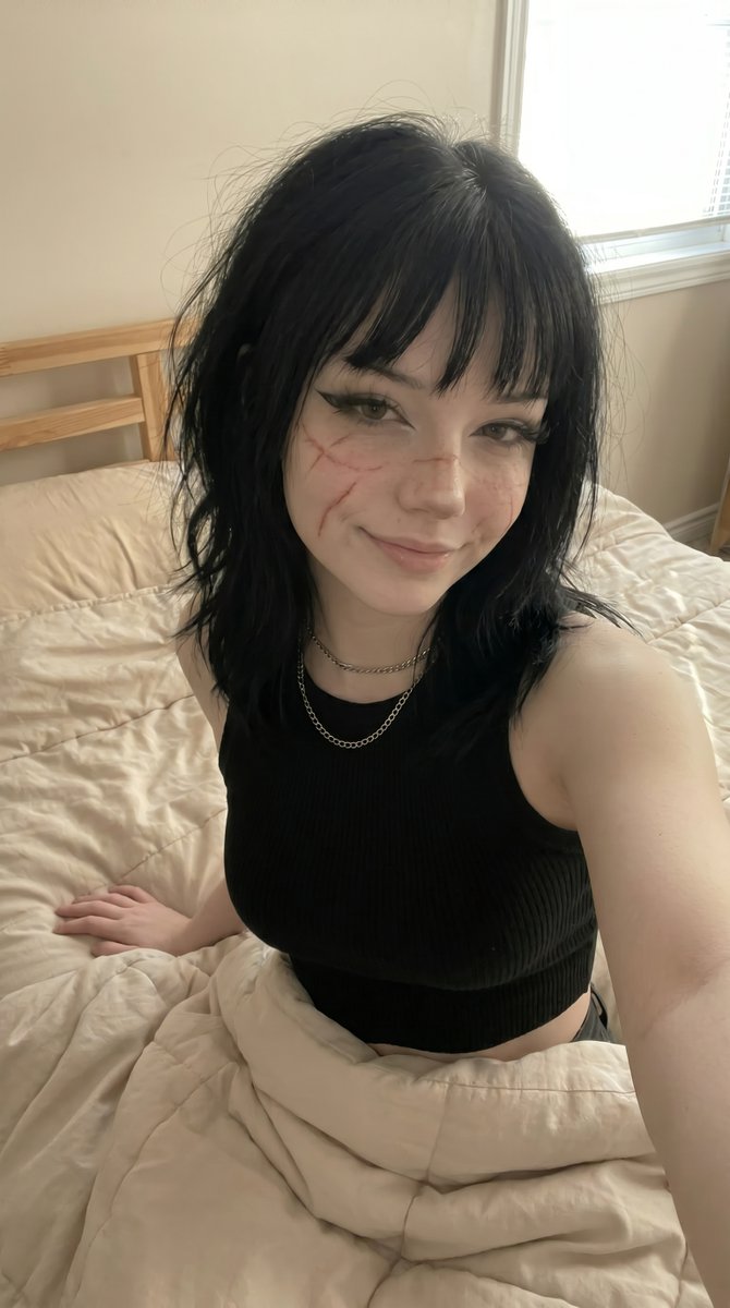 ScarredGoth tweet media