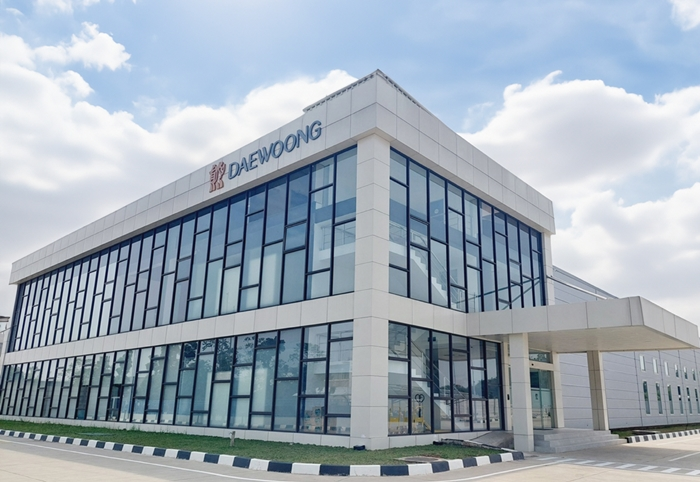 davidasinclair's tweet photo. NEWS: Daewoong Pharma has acquired Turn Bio's epigenetic reprogramming tech to begin full-scale R&amp;D for aging-related diseases

Daewoong CEO: "Aging research is becoming a core field that can transform the paradigm of future medicine, beyond any single disease"

Progress...👏 https://t.co/iUXm8Xuxlq