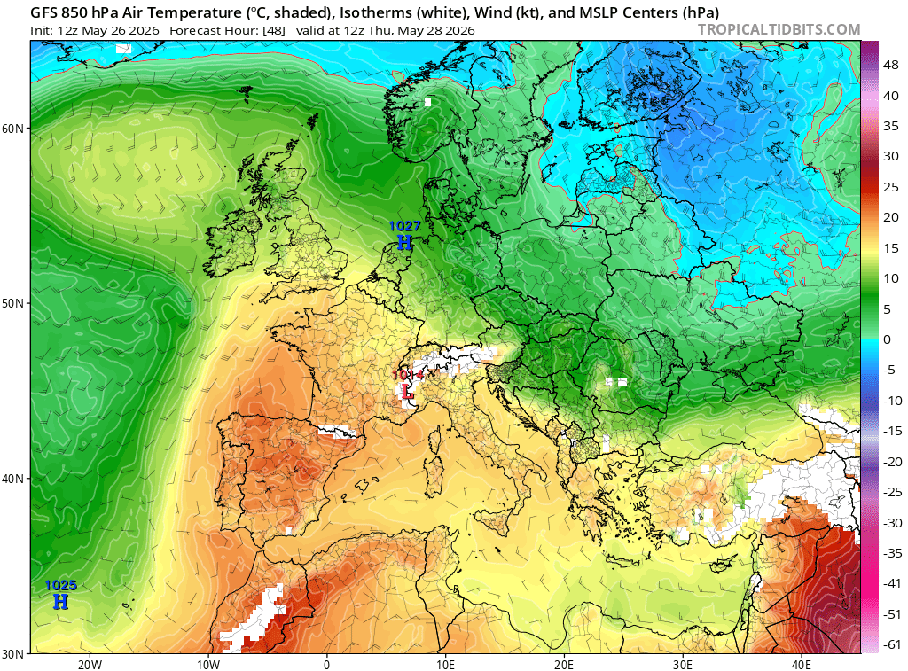 SeguimlaMeteo's tweet photo. Parlem molt dels rècords de calor del Regne Unit (35,1 °C a Londres) o França (avui +400 rècords) però a Catalunya dijous i divendres perillen rècords. Tenim el precedent de fa 4 anys (maig 2022) que va deixar el llistó molt alt, però no quedarem gaire lluny. Demà en parlem. https://t.co/qJo8bTkEnO