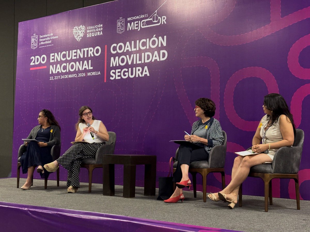 alelealv's tweet photo. 2do Encuentro Nacional @CoalicionMS #Morelia nos reunimos 400 personas de gobierno, soc civil y sector privado para seguir impulsando el #DerechoALaMovilidad y la reducción de muertes viales. Un gusto compartir panel con Dip. @Pat_MercadoC, @AlmaNavarrete9  y Claudia @urbe_leon https://t.co/AN9KkCCy2T