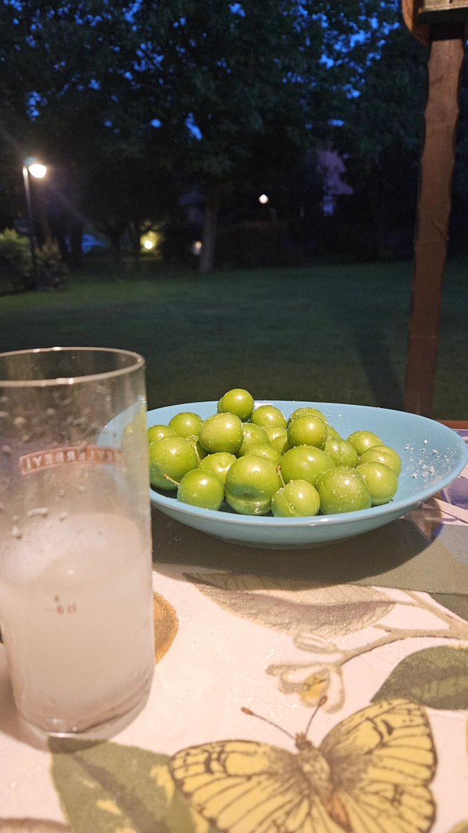 semihbyl's tweet photo. Denk gelenlere ,iyi akşamlarınız olsun ... https://t.co/pSauHDYRIA