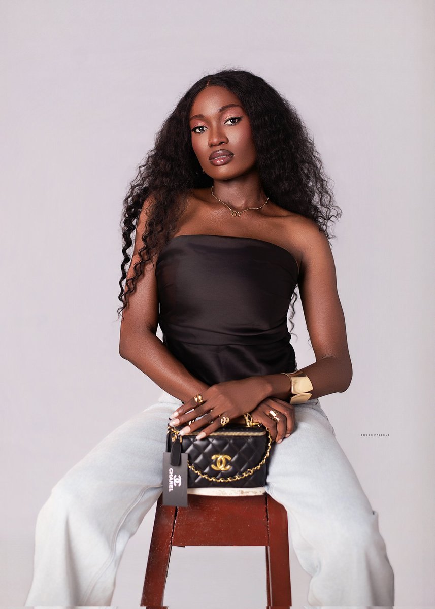 Shadowpixels_'s tweet photo. Day 26/31:

Studio Portraits of D A R A S I M I

#birthday #birthdaygirl #beauty #prettyvibes #fyppp #potraitphotography #fyp #photography #beautyconcepts #creativephotography #creative #celebrant  #fashionphotography #viral #viralvideo #photograpy #artista #beauty https://t.co/rujThKUsfG