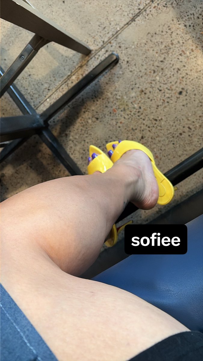 wide fat soles💖 tweet media