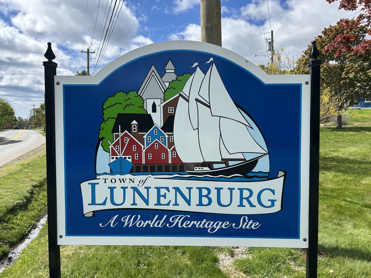 stickie444's tweet photo. Lunenburg https://t.co/8uvzXClh5C