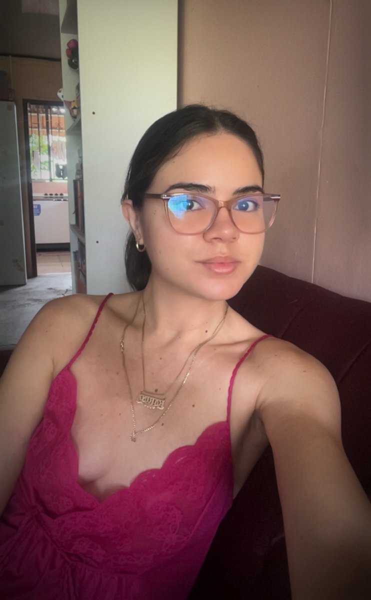 karii tweet media