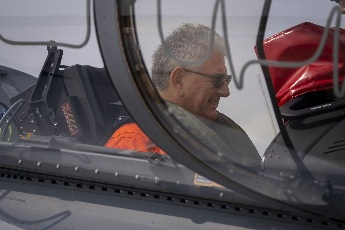 ITPSCanada's tweet photo. The future of tactical aviation training starts now.

ITTC announced today that we have signed an agreement as the worldwide launch customer of the @LDO_Aeronautics M-346 Block 20 AJT, marking a significant milestone in the continued growth of Canada’s sovereign tactical training capability. This acquisition, expected to begin service at our new North Bay training facility in 2029, will supplement our growing fleet of L-39 AUP jet trainer aircraft to meet the current and future tactical training needs of NATO, Five Eyes and allied air arms. 

Designed to support modern operational requirements, the aircraft will enhance ITTC’s ability to deliver integrated, operationally relevant training for the next generation of fighter pilots.

At ITTC, we are committed to advancing world-class tactical aviation training through innovation, operational excellence, and strong allied collaboration. This partnership reflects our long-term vision of building scalable, future-focused training capability in Canada that strengthens interoperability, supports mission readiness, and prepares allied pilots for increasingly complex operational environments.

Learn more: https://t.co/GZeC2YegXh

#tacticaltraining #FighterPilotTraining #defence #ITPSCanada #leonardoaeronautics