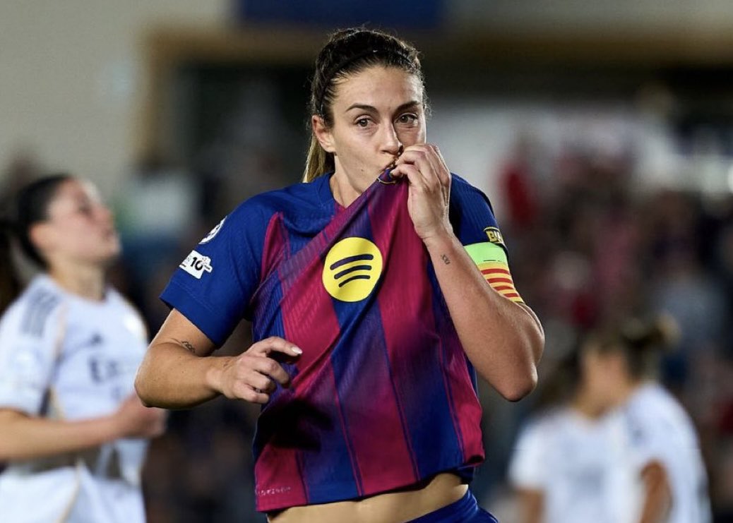 Anabella💙❤️ tweet media