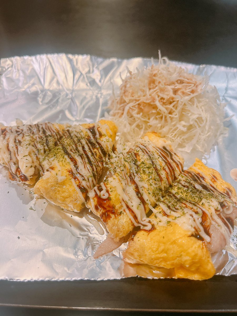 皆が思うほど大阪の人間はお好み焼きをそこまでは食べないし