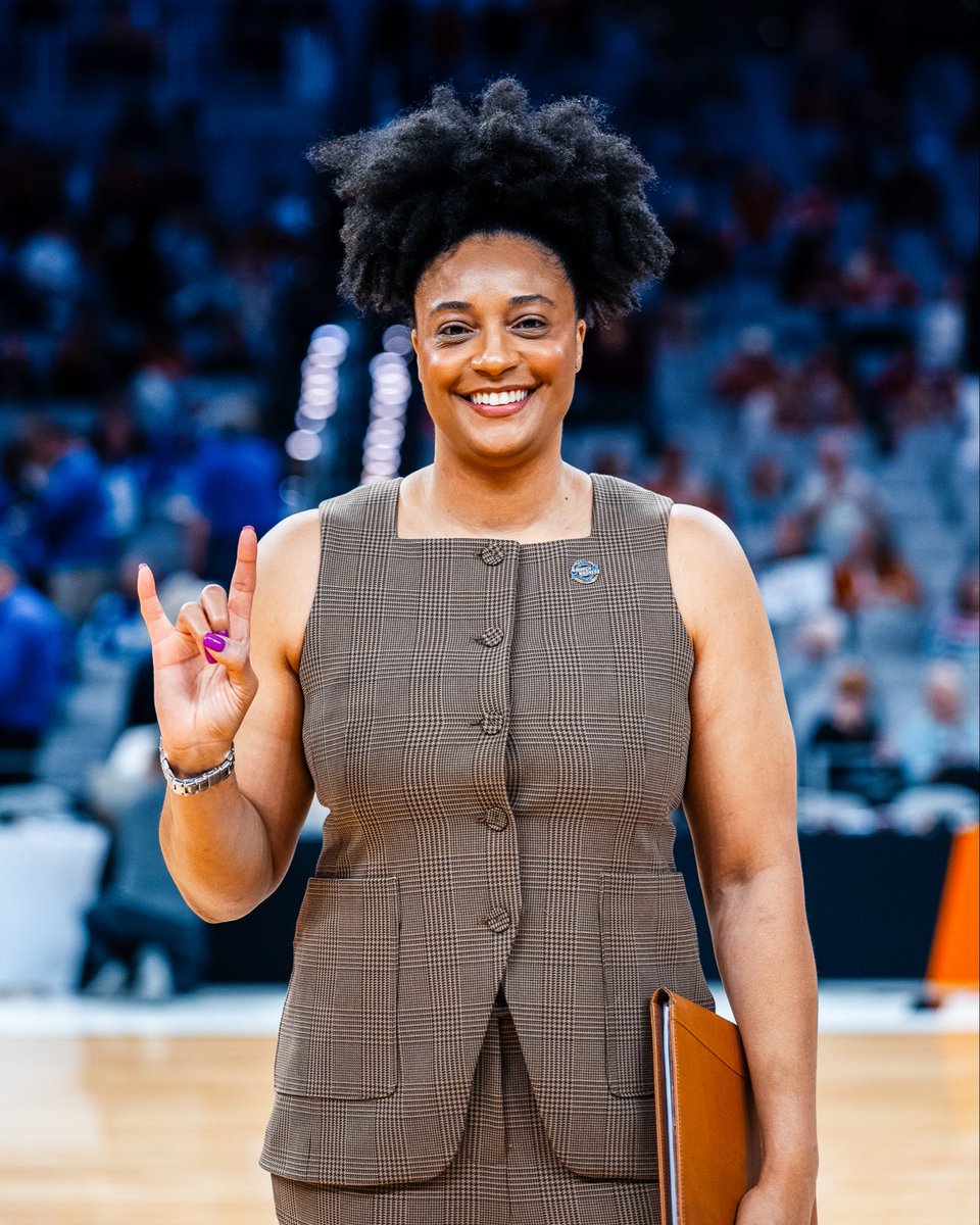 Texas Women's Basketball tweet media