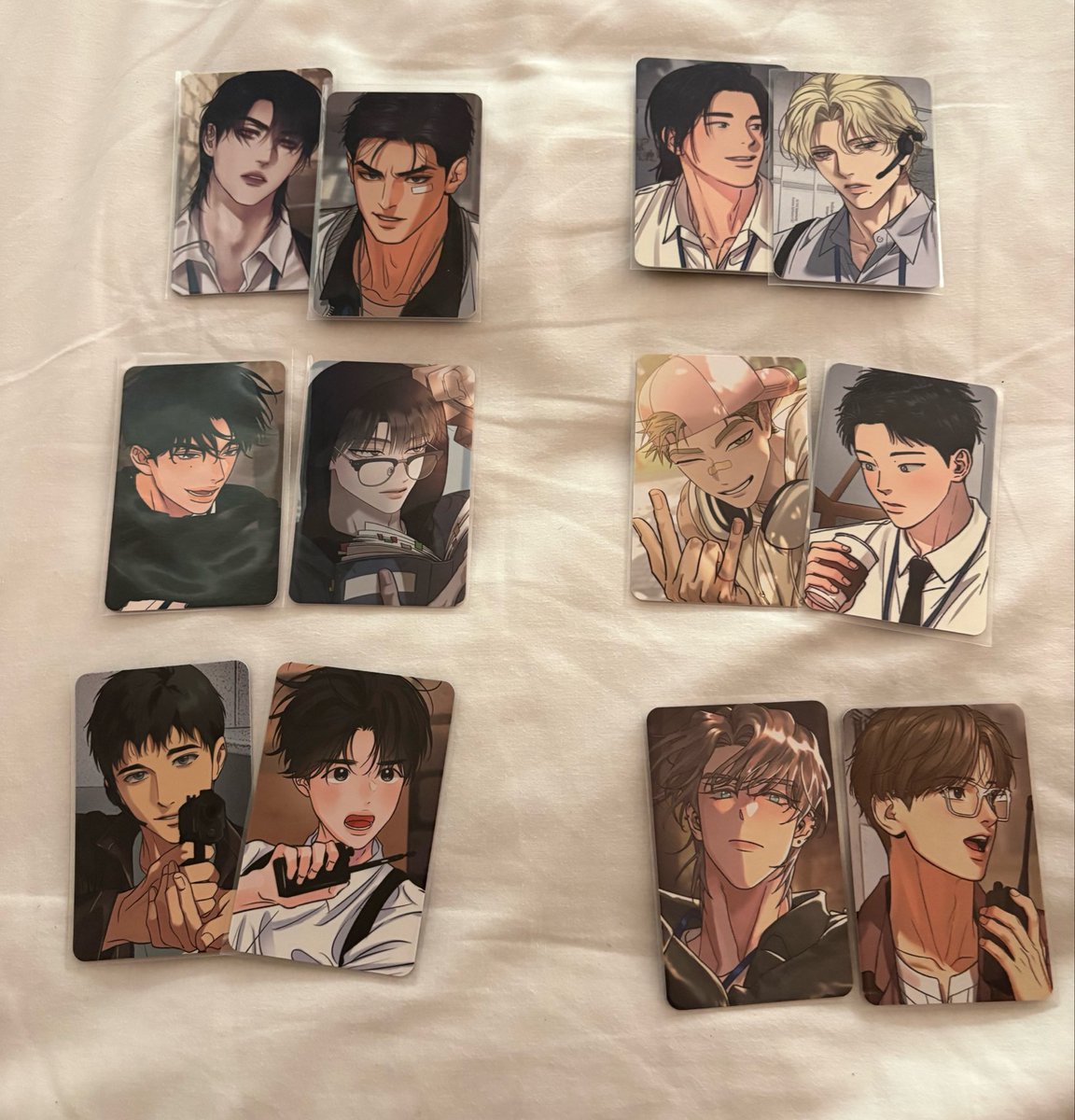 ukekitties's tweet photo. le puse a mi amiga a emparejar mis photocards y esto fue lo que salió… ella jura que jaekyung y jaeshin son novios https://t.co/tkemlvdtWL