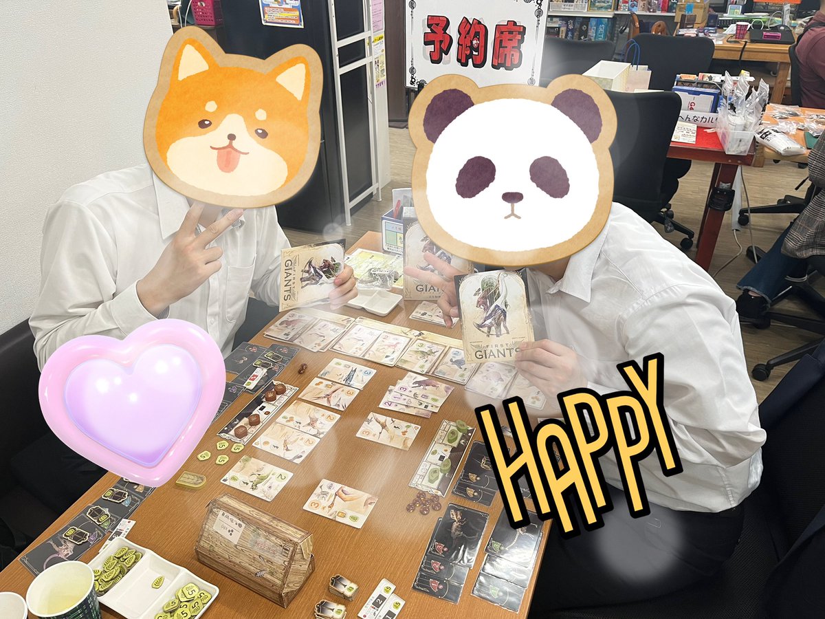 shukaijo's tweet photo. 本日5/26(火)秋葉原集会所で #ボードゲーム 「ファースト・ジャイアント先行体験会」2名(プラス1名)で開催!
恐竜発掘したり展示したりしました!
遊ばれた方みなさん楽しまれるので良いゲームですね!
#playhobbyjapan #FirstGiants https://t.co/cJse3FSPNw