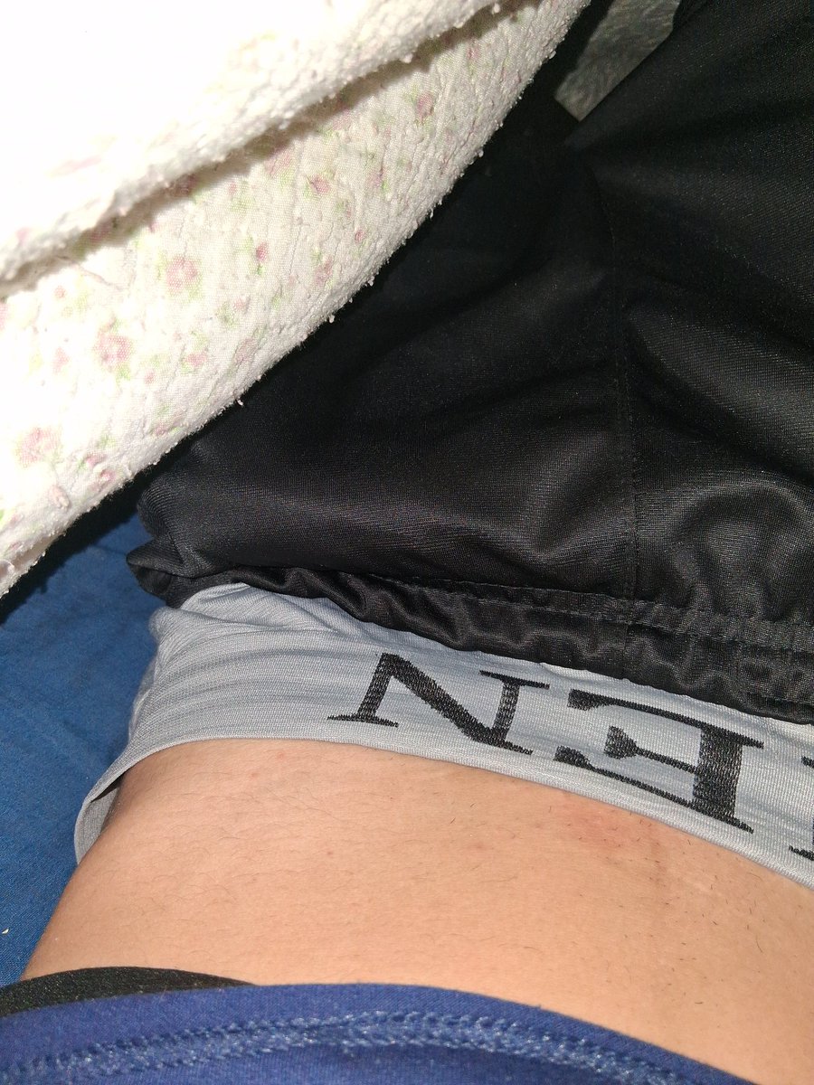 SamuelTailom's tweet photo. em pleno manhã acordo assim 🔞😈😈😈😈 https://t.co/B8Ufqg7AxO