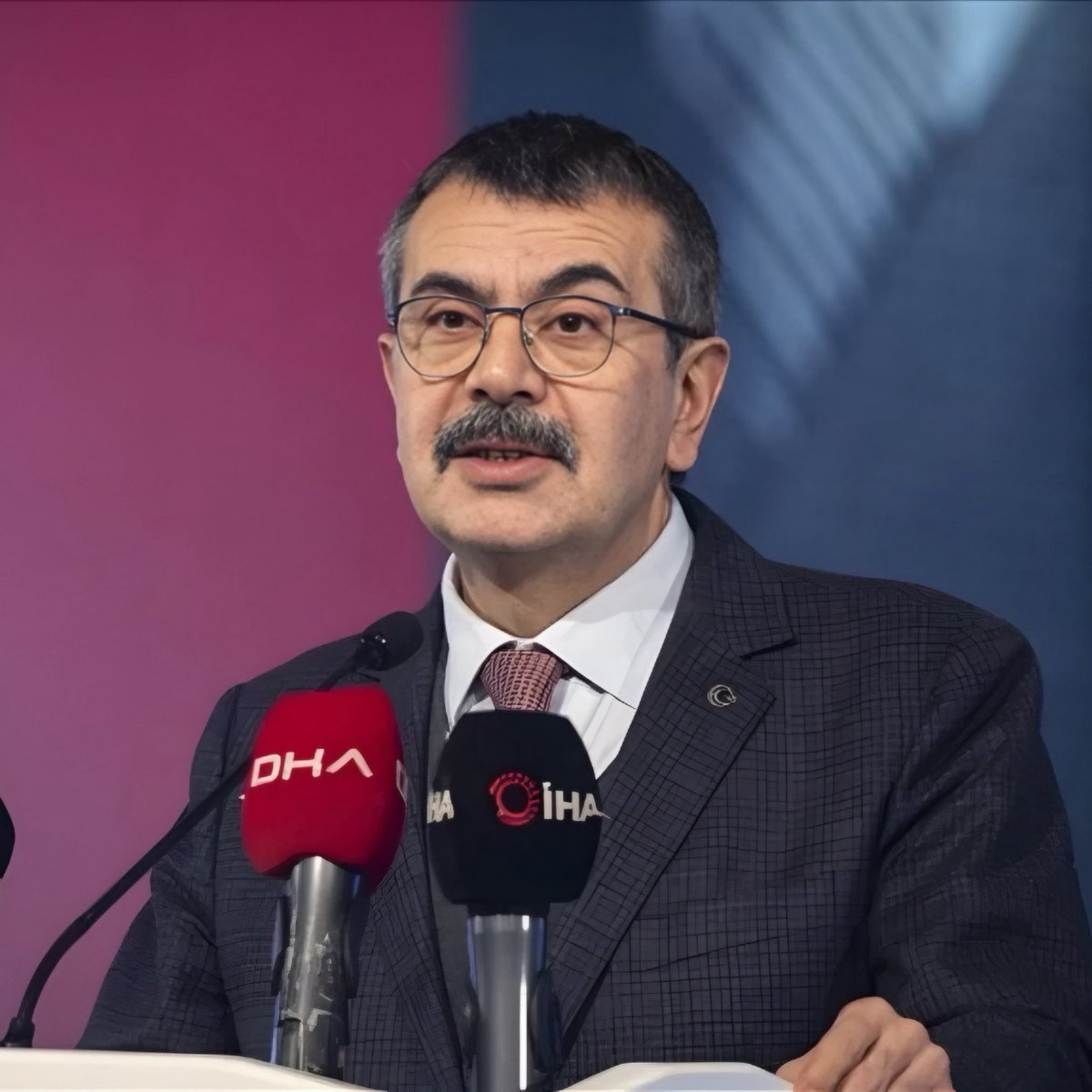 🎙️ Muhbir tweet media