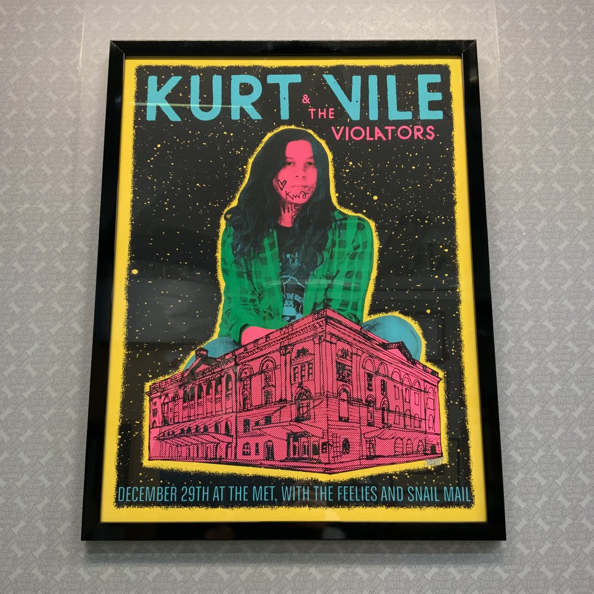 CPFramer's tweet photo. This concert poster was designed by Perry Shall for Kurt Vile and the Violators’ show at The Met Philly in 2018. We’ve archivally presented this piece in a black lacquered wood profile from Studio Moulding with TruVue 99% UV filtering and shatter resistant “Conservation” acrylic. https://t.co/HMuSq91Cfr