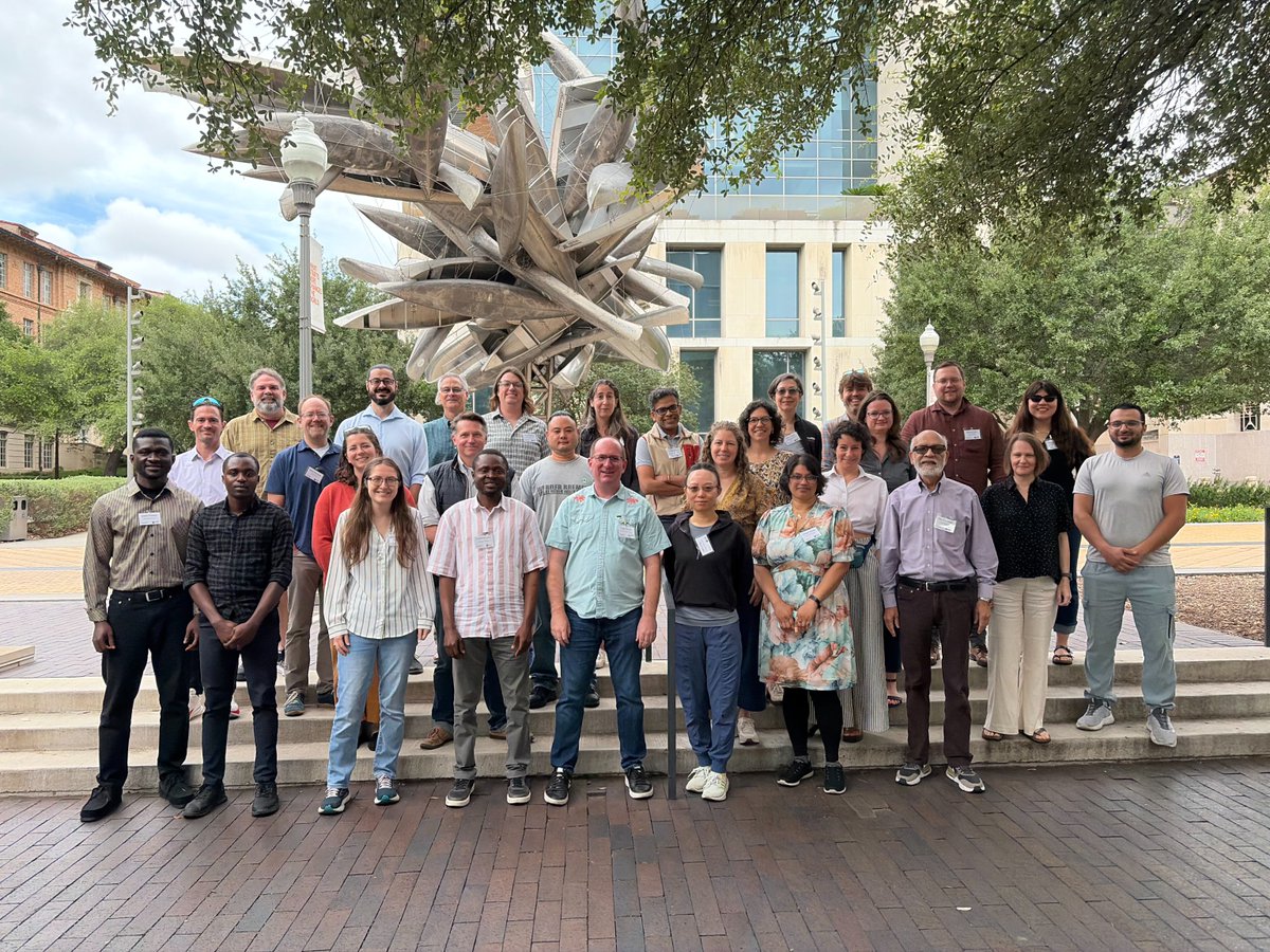 US_SciOD's tweet photo. At a recent USSSP-supported workshop, scientists explored the causes, behavior, and frequency of submarine landslides, which can have serious impacts on communities along the eastern U.S. Learn more at https://t.co/CoEqovlcmu.

📷 Hugh Daigle https://t.co/2BvdU5ShtN