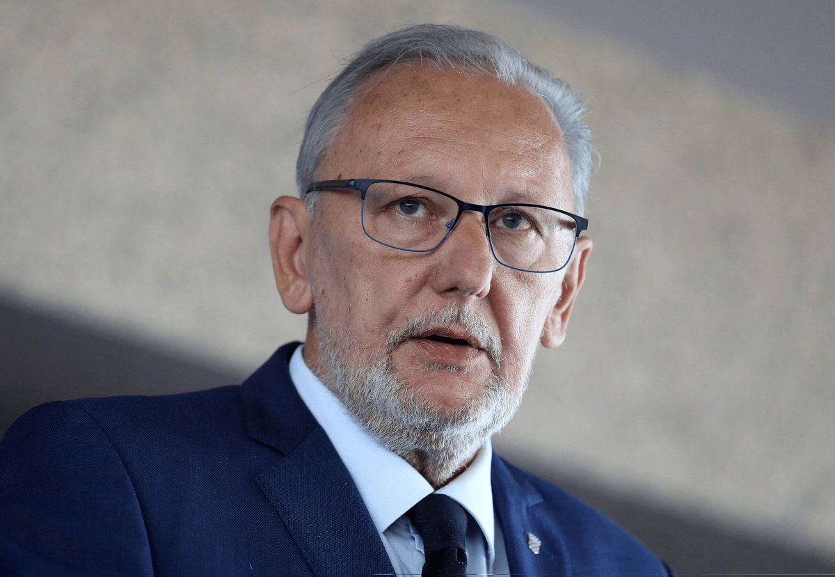 HDZ tweet media