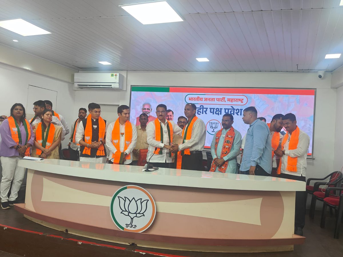 Sunil Rane (Modi Ka Parivar) tweet media
