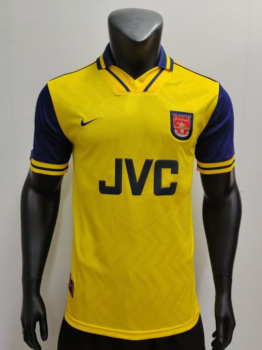 simon_makumbi's tweet photo. Back in stock 
F1 and F3 in S, M, L  
Frame 2 S, M, L, 2XL
AT 70k
Call 0782403511 https://t.co/ByeOX3vwxh