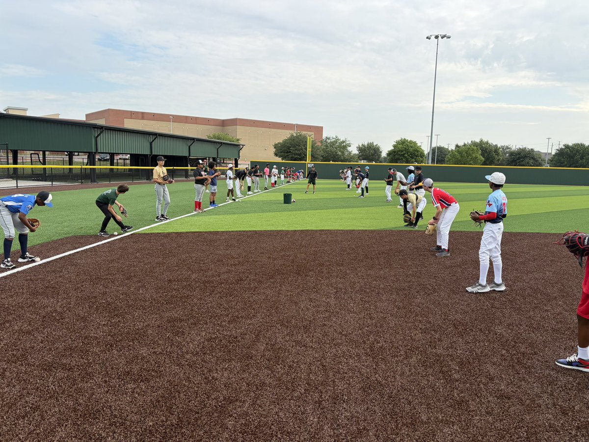 LRHSBASEBALL tweet picture