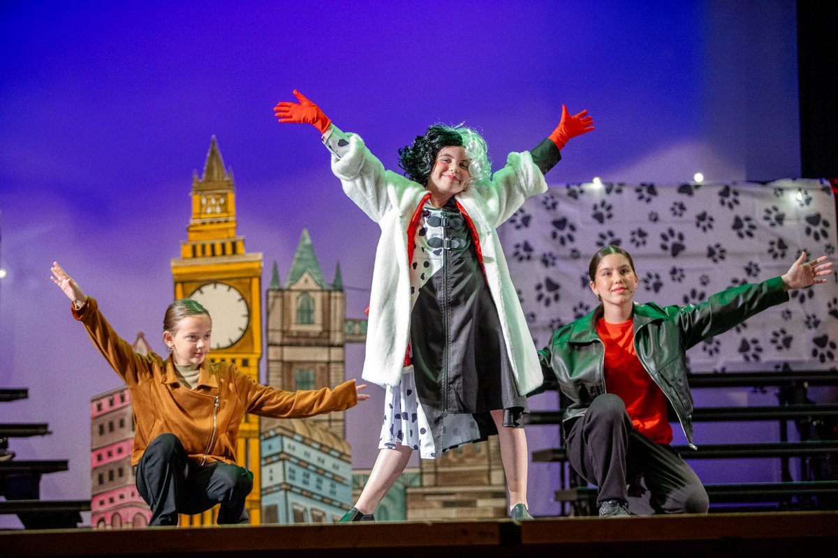 fhcds's tweet photo. Our Lower School students stole the show in 101 Dalmatians Kids, bringing this beloved tale to life with confidence, creativity, &amp; plenty of tail-wagging fun. From adorable pups to a dramatic Cruella, every performer shined on stage and captured the hearts of the audience. ❤️🐶 https://t.co/RqJssJq4f2