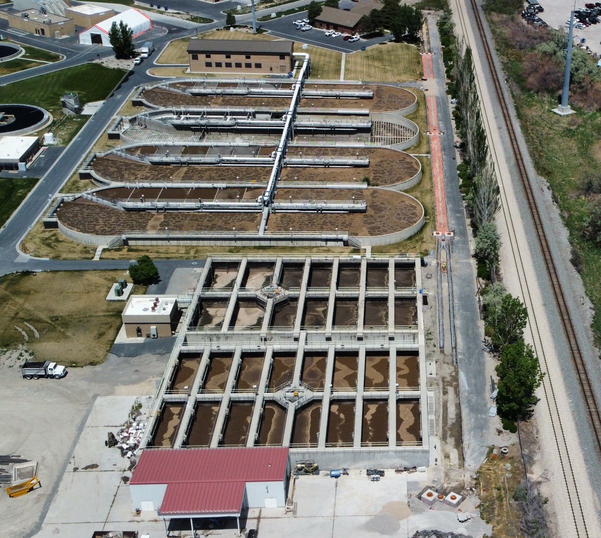 Skylineupdates's tweet photo. Proud to be part of Timpanogos Special Service District’s Package B Improvements project — helping build the electrical backbone that powers the future of water reclamation infrastructure. ⚡💧

Skyline’s work includes medium voltage switchgear and transformers, duct banks, MCCs, power distribution, fiber optic networks, lighting, fire alarm systems, and field instrumentation supporting new tertiary treatment and UV disinfection facilities designed for both current demands and future expansion.

One of the most important aspects of this project is the coordination of owner-furnished electrical and process equipment alongside multiple contractors and the owner’s system integrator to deliver a safe, reliable, and maintainable system for the upgraded facility.

We’re proud to support critical infrastructure projects that strengthen our communities for years to come.