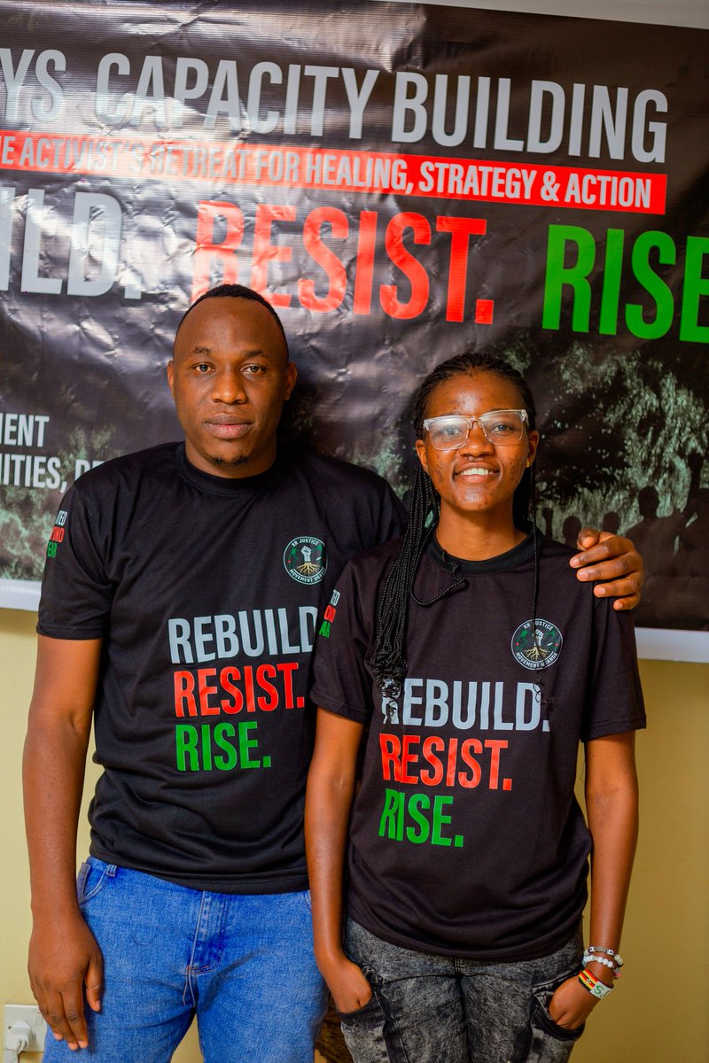 YOUTH4SAFEUG's tweet photo. It was a pleasure to attend a capacity building workshop organised by @JusticeUg256 
In harsh situations like this,its always good to regroup,rebuild,resist and rise again. Thank you @JusticeUg256 .
#stopeacop
#kickpollutersout https://t.co/ZeSfXgjC5b