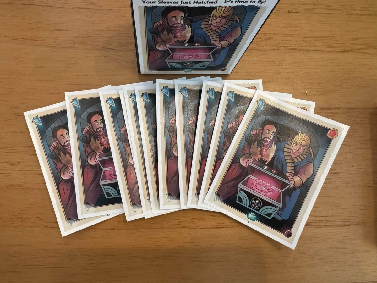 ecobaronen's tweet photo. A lovely player that I coach wanted to celebrate our partnership with custom sleeves featuring the two of us and our common passion: VINTAGE! 

Moments like this are truly special to me. Thank you for the trust and thank you @DragonShield_ for making these 🧡 https://t.co/DHwaZMGMEh