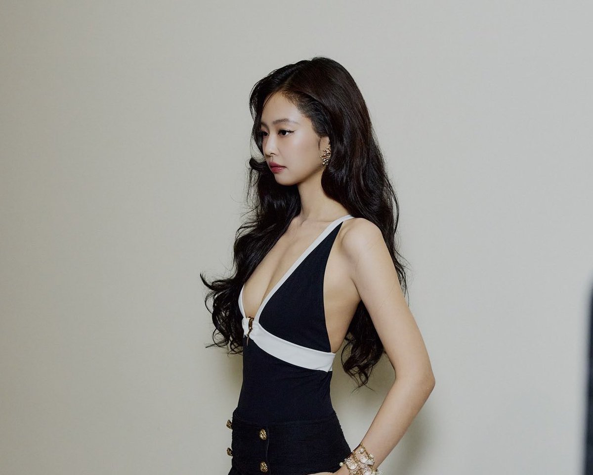 jennie pics tweet media