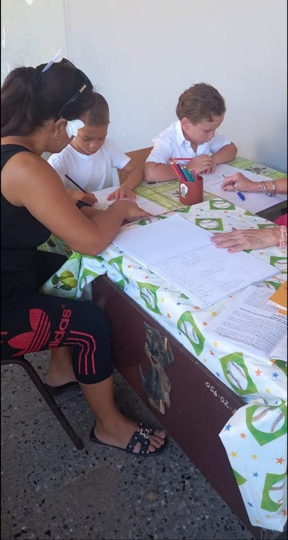 HEdgeeporlando's tweet photo. Se aplica en nuestro centro el diagnóstico de nuestros pequeños de preescolar.
@IHernandez15695 
@BelkisR58132689 
@DgeHE15891 
@DirectEducaHab 
@HEdgeAEE 
@DGHE14764 https://t.co/3t8OBTo4s7