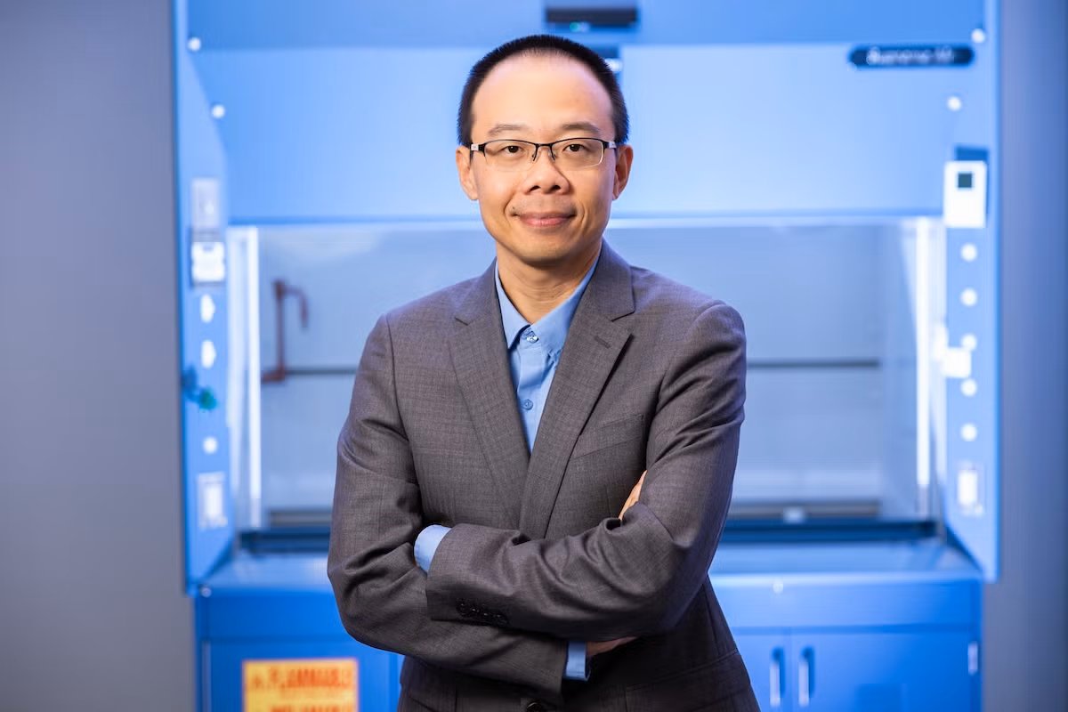 UCFMAE's tweet photo. Congrats to Associate Professor Dazhong Wu on securing a nearly $500,000 DARPA grant! He'll develop AI methods to predict 3D-printed part performance, potentially lowering costs and accelerating adoption in aerospace and healthcare: https://t.co/71lwitcQnj https://t.co/tXvRK7lsFt