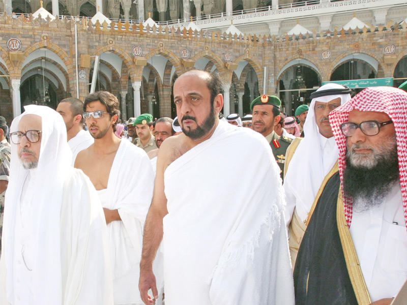 ii7wv__'s tweet photo. اللهــم في يوم عرفة 
اللهم جازه بالإحسان إحساناً: اللهم اجعل كل ما قدمه لشعبه وأمته من بناء وتعمير وخير وعطاء في ميزان حسناته، واجعل قبره روضة من رياض الجنة.
اللهم اشملهم برحمتك ومغفرتك: اللهم اغفر للشيخ خليفة بن زايد، والشيخ سعيد، والشيخ سلطان، والشيخ أحمد، والشيخ طحنون، والشيخ ناصر، والشيخ عيسى، وكل من رحل من أبناء زايد إلى جوارك.
اللهم بارك في إخوانه وأعوانه: اللهم احفظ إخوانه الشيوخ أبناء زايد، ووفقهم لكل خير، وأعنهم على أداء الأمانة، واجعلهم دائماً سنداً وعضداً متيناً لرئيس الدولة.
​اللهم سدد خطاهم: اللهم أدم بينهم المحبة والتلاحم، واجعلهم مفاتيح للخير ومغاليق للشر، وارزقهم البطانة الصالحة التي تدلهم على الخير وتعطيهم عليه.
اللهم أدم على دولة الإمارات نعمك الظاهرة والباطنة، واحفظ أمنها واستقرارها ورخاءها في ظل قيادتها الرشيدة، واجعلها واحة للسلام والأمان والازدهار.