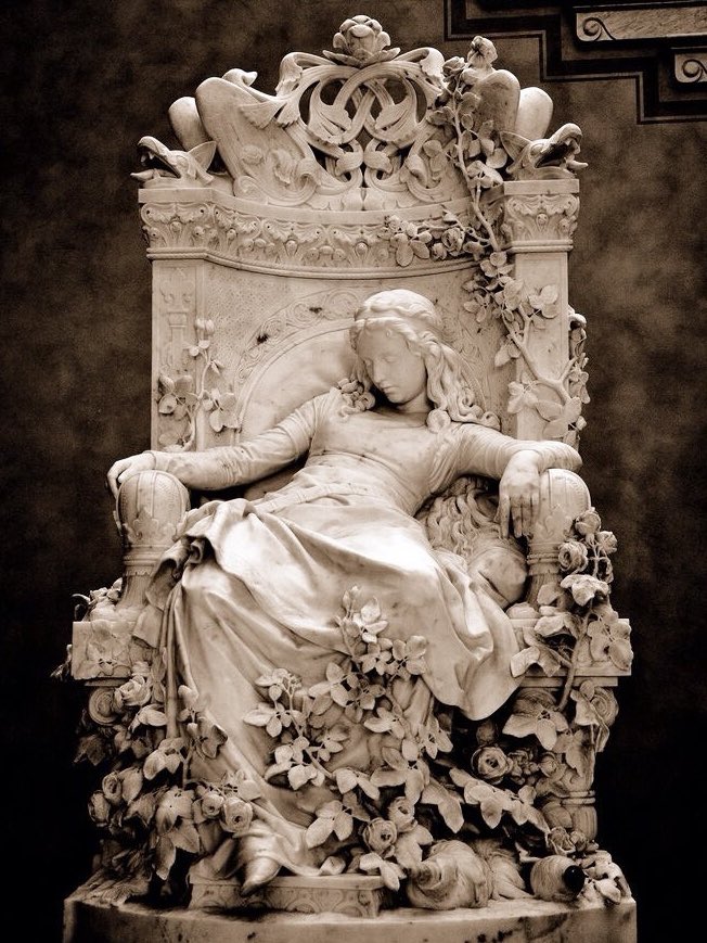 Moodsby_v's tweet photo. Sleeping Beauty, by Louis Sussmann-Hellborn https://t.co/DrxTrhHeth
