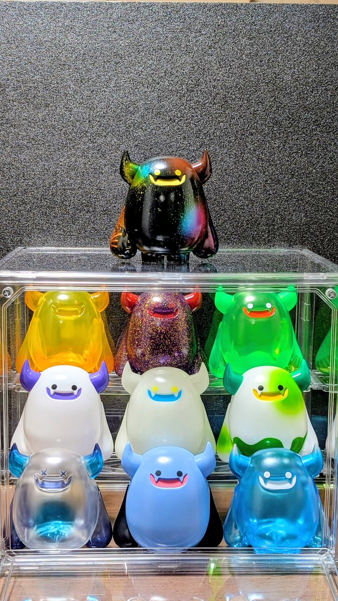 デザフェス63 MOON Artさんのデモン びわ湖くんカラーとアクアブルーを