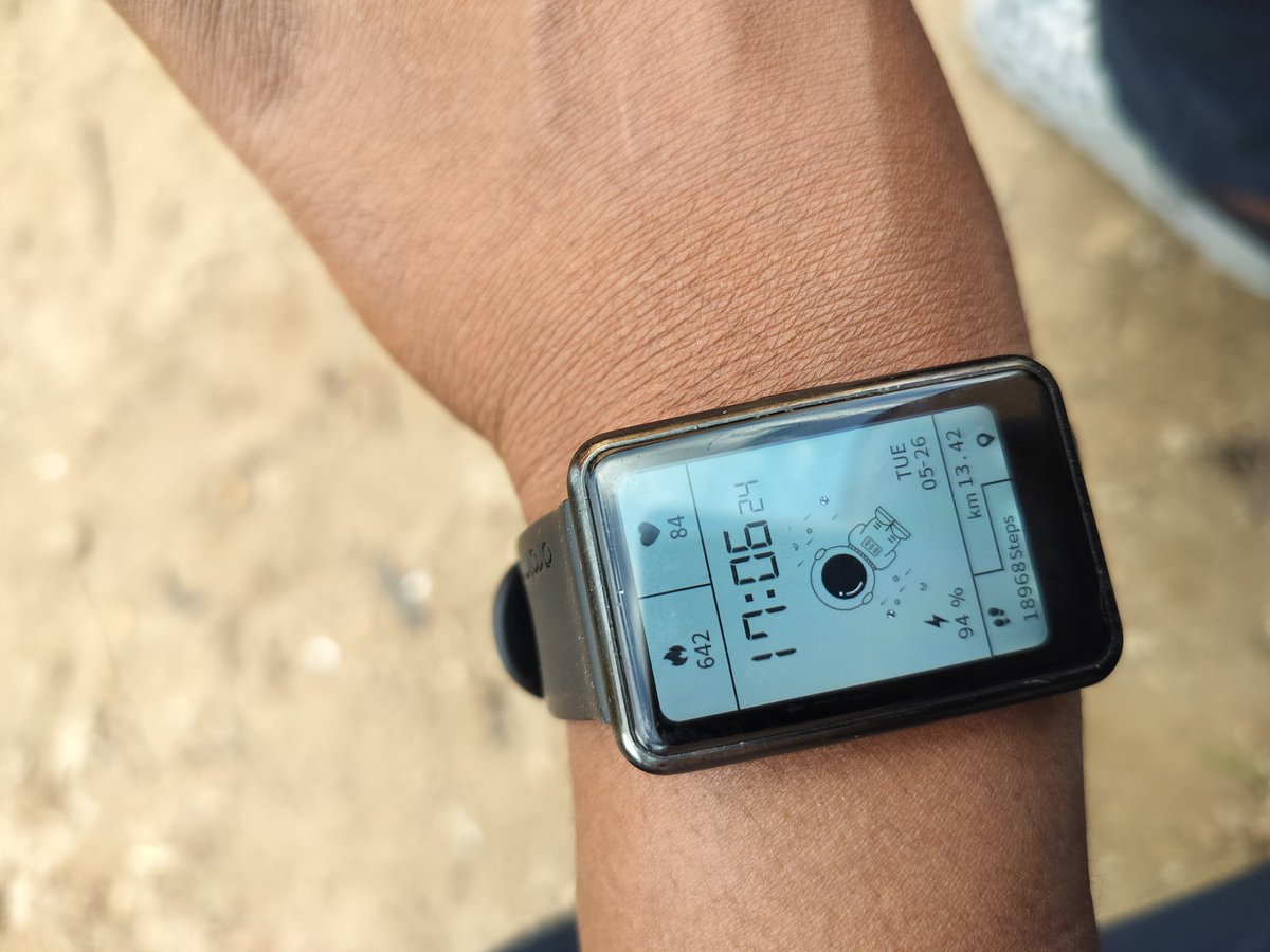 benjmboya's tweet photo. @amerix I always walk to work plus lunch break walk https://t.co/1DmjUgKQ4X