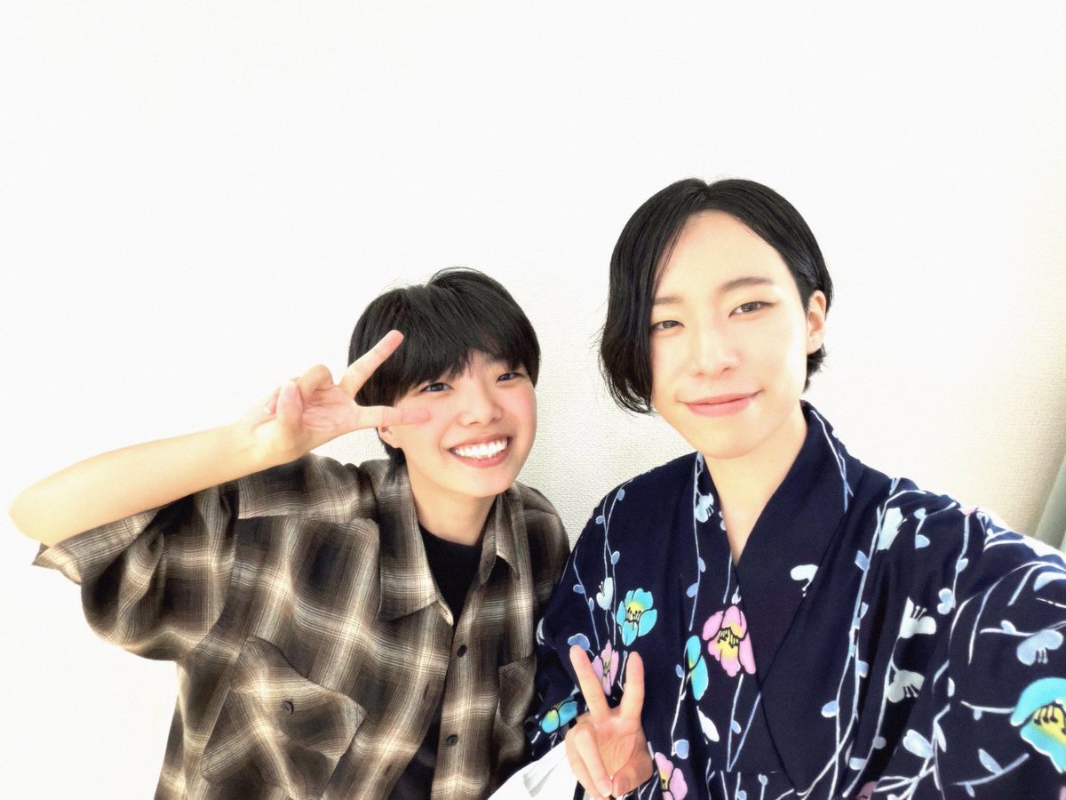 tksea_1218's tweet photo. 今日も舞台の稽古でした！！

相手役のヒカルさん、たくさんお芝居の話もできて、所作とかもアドバイスくれて…本当に頼りになるお姉さんです。

体バッキバキですが、もっといい物を作れるように頑張ります！
ぜひ劇場に足を運んで欲しいです！

髙塚海専用予約フォーム↓

https://t.co/jNUtj6stH1 https://t.co/m8nBJG0esA