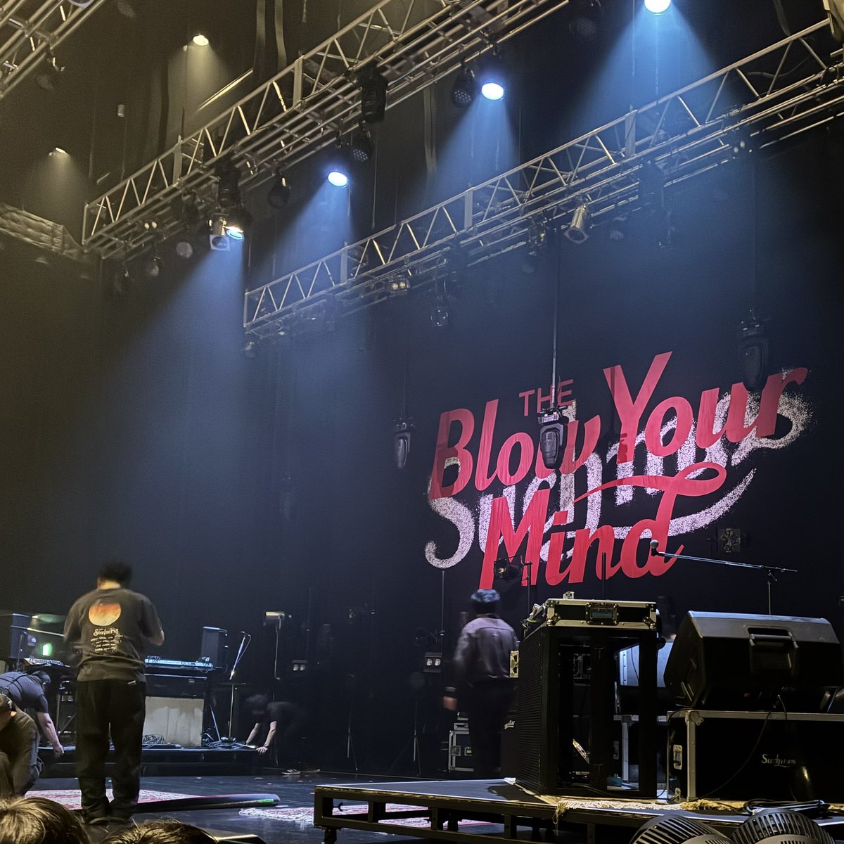 conami1129's tweet photo. 7年ぶりのサチモス＆初レンレン浴びにZEPP大阪行って来たよ♪
MINT聴いたら泣くよなぁ😭と思ってたら1曲目だったから泣く暇無かったw
久しぶりのサチモスは変わらずサチモスだった（訳：めっちゃ楽しかった） https://t.co/G6bzlvtqNs