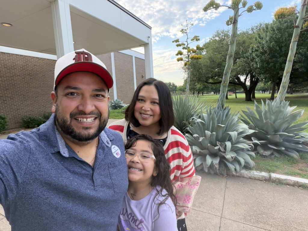JesseForDallas's tweet photo. Get out and VOTE!! 🗳️ https://t.co/RW8MBgf9eR