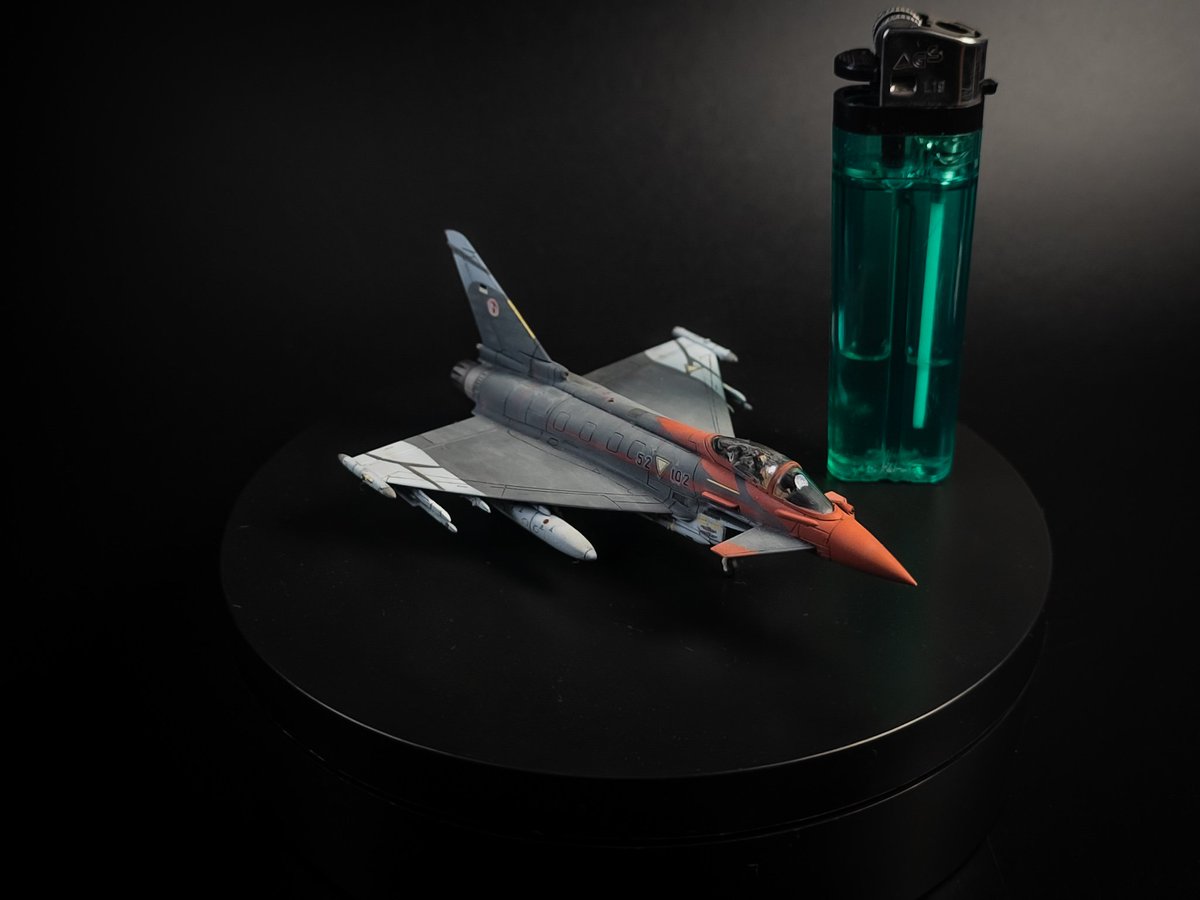 KekszPixel's tweet photo. Finished the OADF MiG 1.44 and I realized I haven't posted my belkan Rot Typhoon here either. https://t.co/Fat20V575w