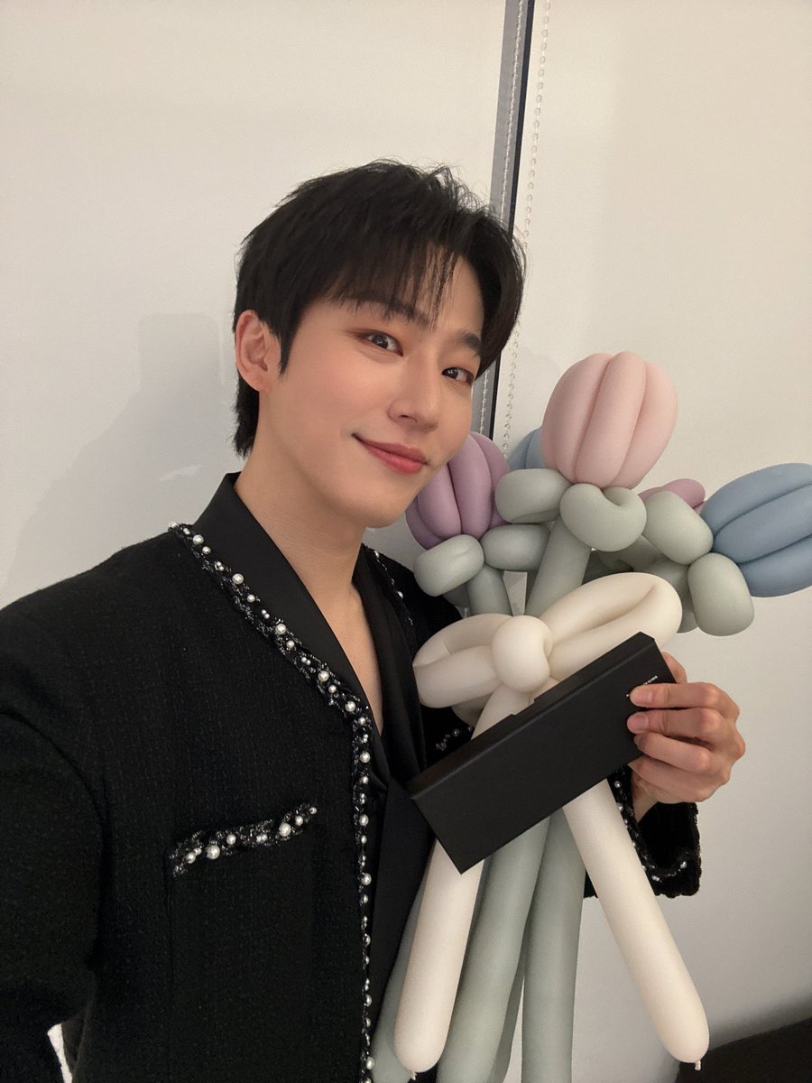 엶 * ・ ♡ tweet media