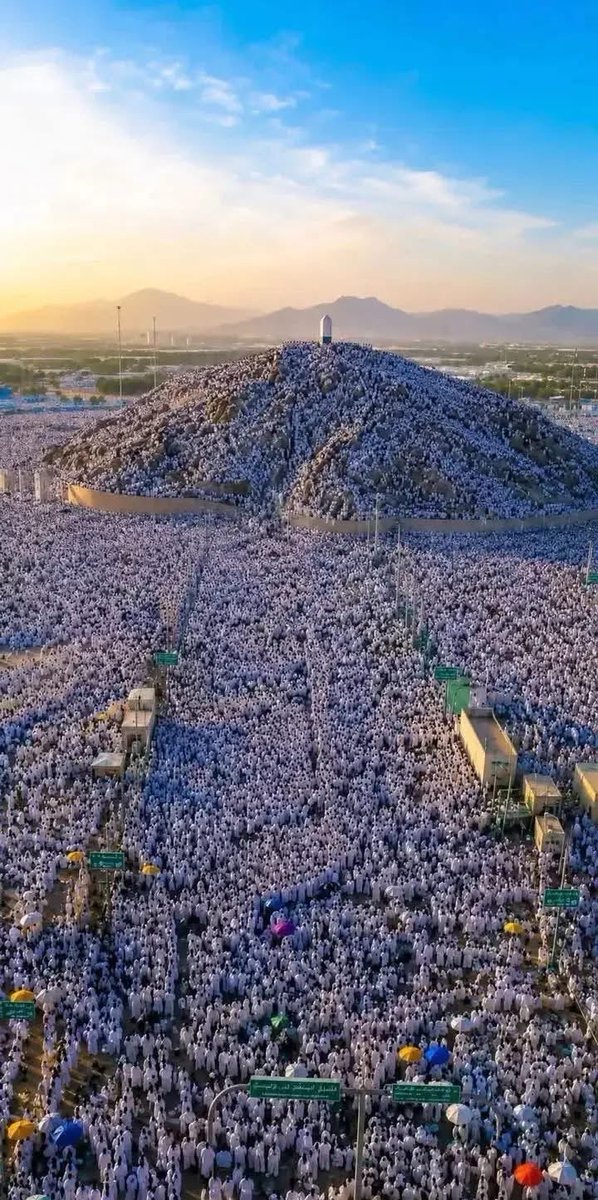 RappelsFollow_'s tweet photo. Le Mont Arafat ❤️

« Quel dommage! Si j'avais été avec eux, j'aurais alors acquis un gain énorme ».

🔖An-Nisa - V 73 https://t.co/gf7ZFm4AEh