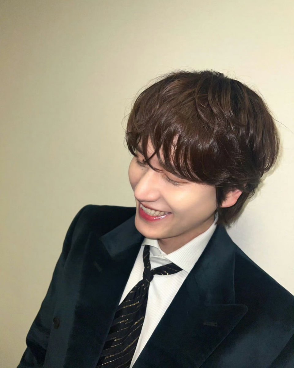 baideng64's tweet photo. 너무 사랑해 

#규현_20주년_앞으로도사랑해 https://t.co/wA3opVMbD1