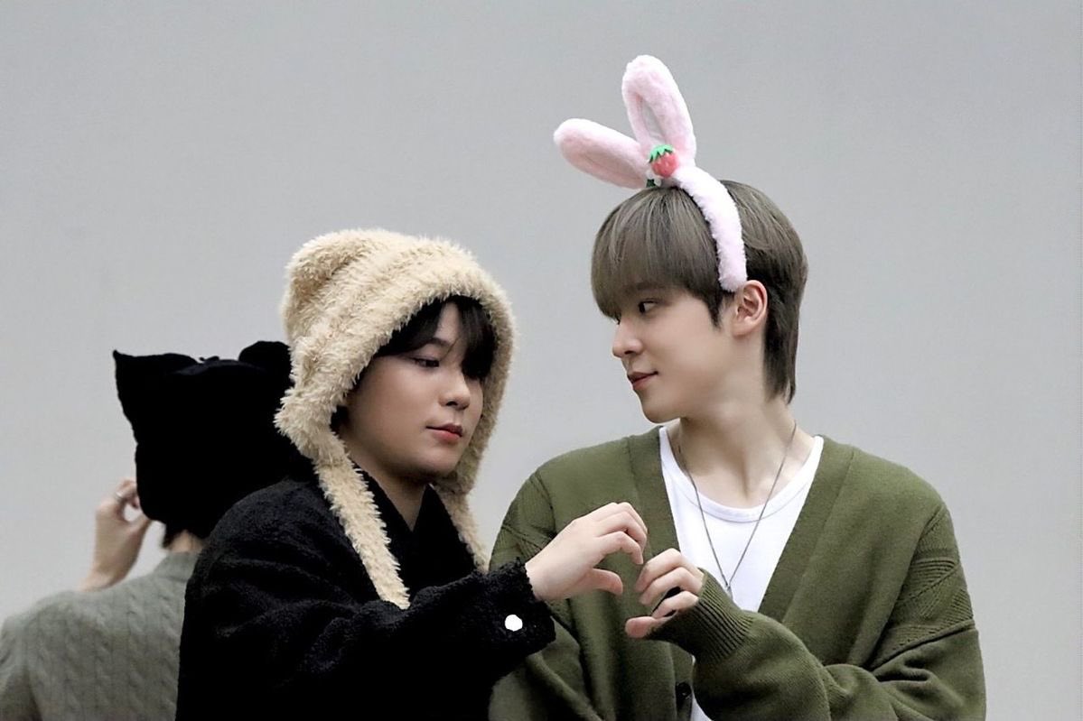 w_jjh_k's tweet photo. 투호즈 좋은 이유 :  둘이 같이 있으면 윤호는 유독 형아 같고 종호는 아기 같음🥺
종호랑 붙어있을 때 나오는 정유노의 형아미를 매우 사랑하는편..🫳🏻🫳🏻 https://t.co/LgH8ZfOEE5