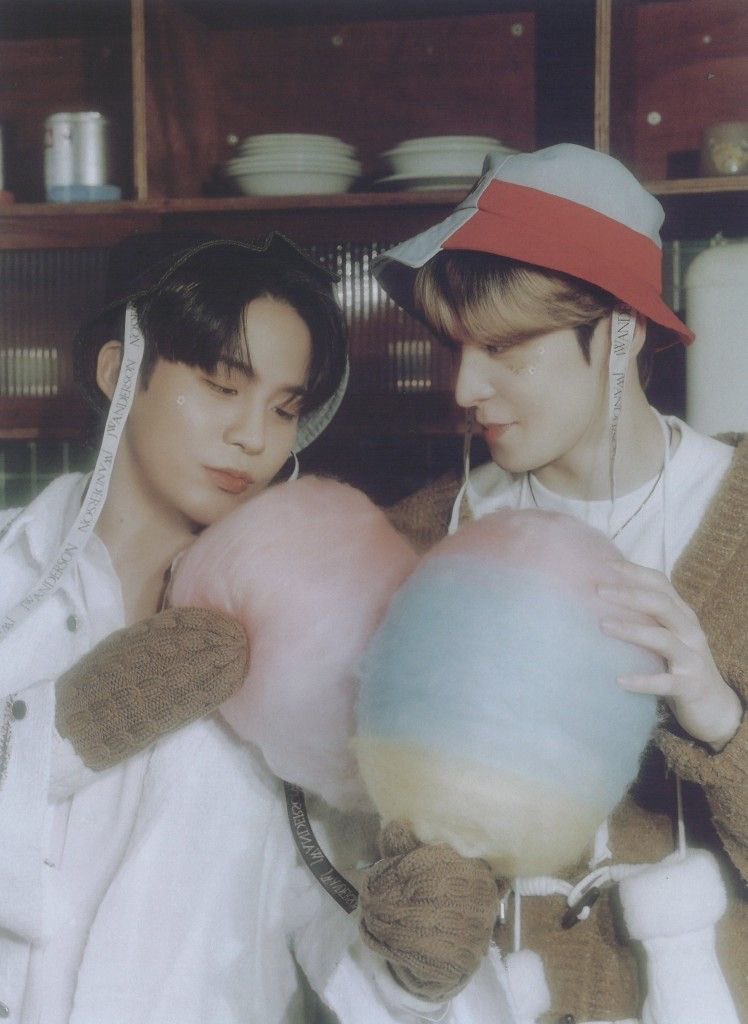w_jjh_k's tweet photo. 투호즈 좋은 이유 :  둘이 같이 있으면 윤호는 유독 형아 같고 종호는 아기 같음🥺
종호랑 붙어있을 때 나오는 정유노의 형아미를 매우 사랑하는편..🫳🏻🫳🏻 https://t.co/LgH8ZfOEE5