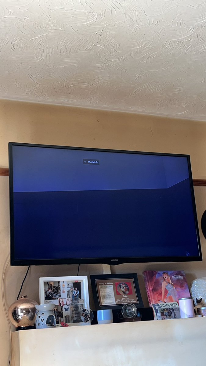 MagicMuffin25's tweet photo. @Battlefield  Season 3 and we experiencing bugs like this? Even with a patch today? Paid for bf pro and get this and the colour glitches regularly.. so disappointing as a gamer with limited time.. https://t.co/GvCfu4yfwA